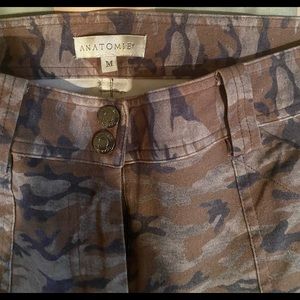 Worn once Anatomie camp cargo pant medium